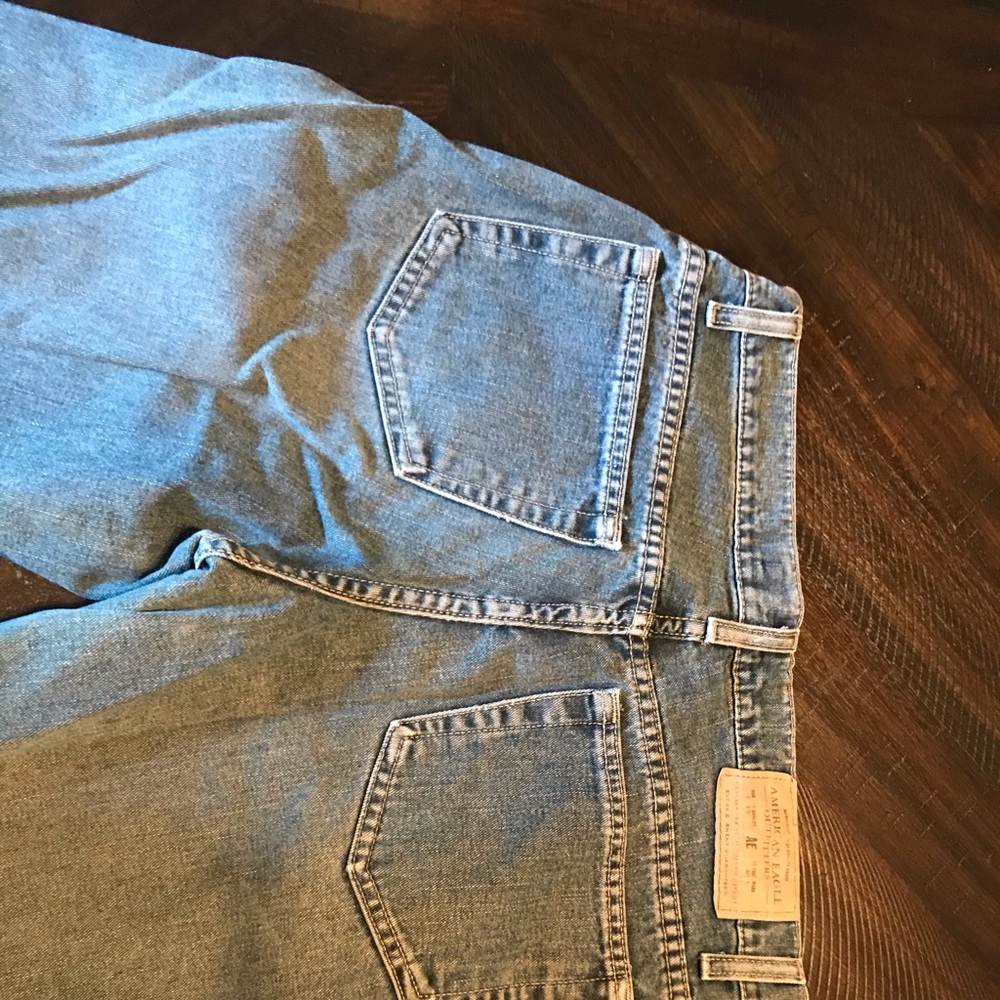 Jeans - Picture 2 of 2